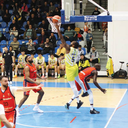 CSM CSU Oradea revine în forță cu o victorie clară la Ploiești