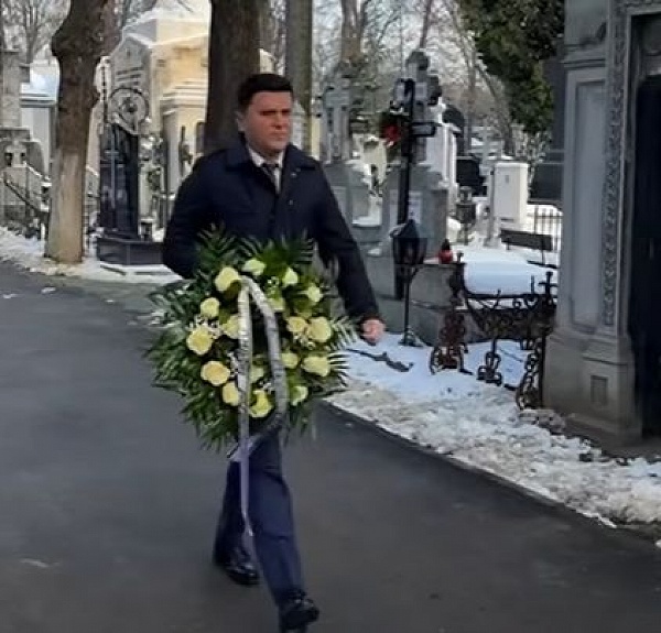 Vicepreședintele Camerei Deputaților omagiază Ziua Culturii la mormântul lui Eminescu
