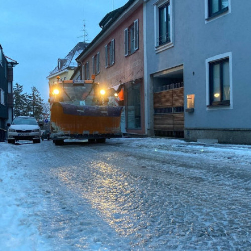 Ninsori abundente perturbă traficul în Germania