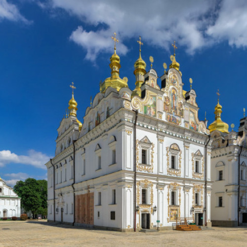 Atacurile rusești avariază mănăstirea Lavra Pecerska din Kiev