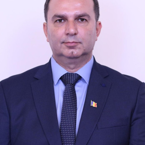 Mihai Adrian Țiu transmite un mesaj de Crăciun oltenilor