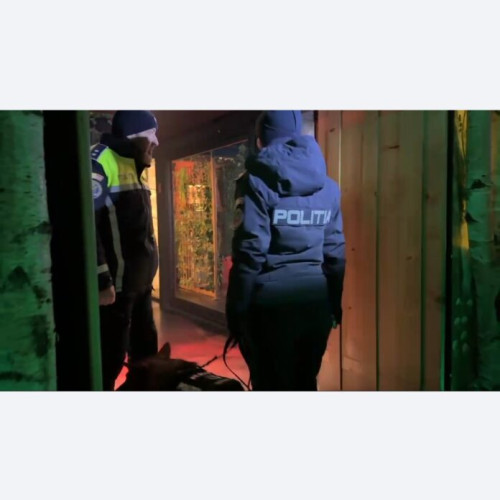 Hoț prins după un an pentru spargerea de 50.000 de euro la Rădăuți