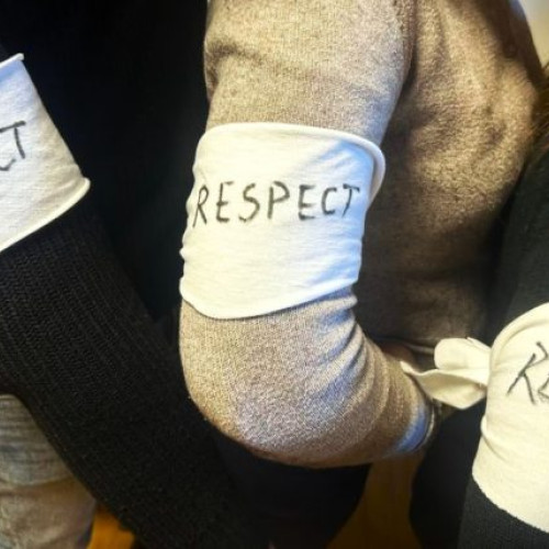 Protestele angajaților din instituțiile de cultură au început în Ziua Culturii Naționale: ”Cultura nu este decor, nu este fundal de ceremonie, nu este anexă bugetară”