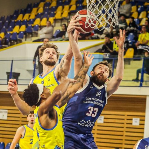 CSM Tg. Mureș întâlnește CSM Petrolul Ploiești în Liga Națională de baschet
