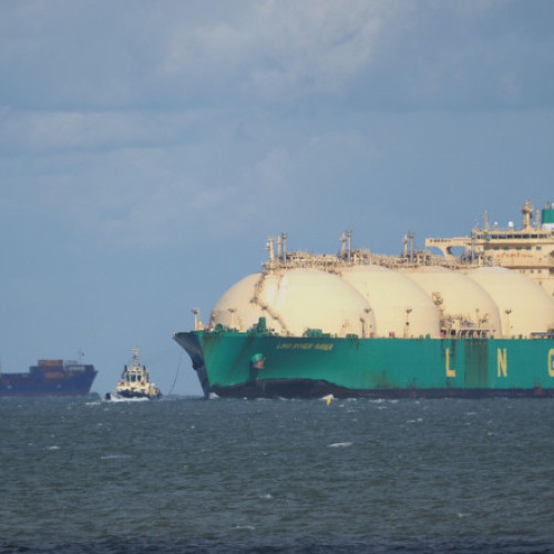 Uniunea Europeană își exprimă îngrijorări privind dependența de gazele americane