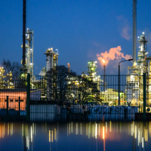 Germania se confruntă cu incertitudini majore legate de rafinăria PCK din Schwedt