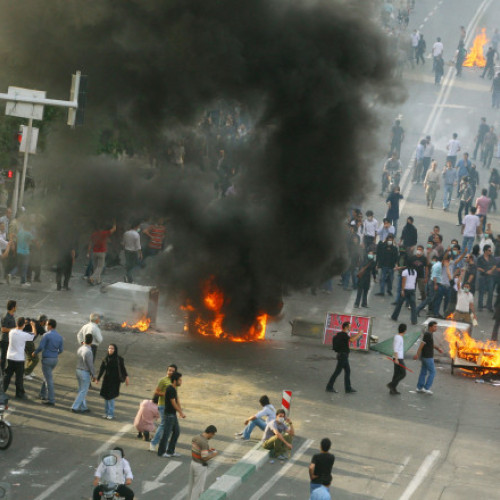 Arestarea medicilor din Iran, o reacție brutală la protestele anti-regim