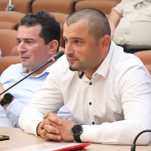 Ionuț Gârtoi avertizează despre lipsa locurilor de parcare în Govândari