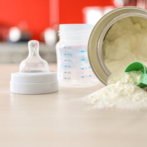 Retragerea preventivă a produselor alimentare pentru copii din cauza toxinei cereulidă