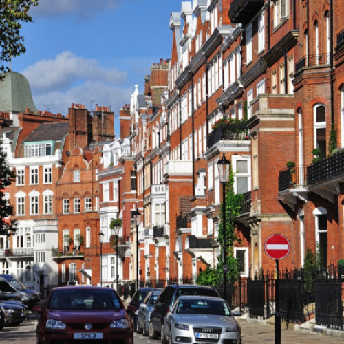 Conflict între vecini milionari din Knightsbridge din cauza infiltrațiilor de apă