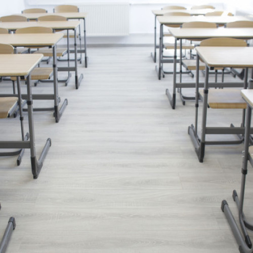 Cursuri suspendate în patru județe din cauza vremii nefavorabile