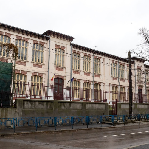Trei oferte pentru consolidarea Școlii Gimnaziale Nr. 24 din Galați