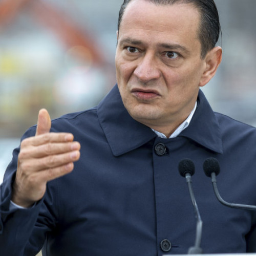 Atacuri între primarii Capitalei și Sectorului 4 pe fondul crizei STB