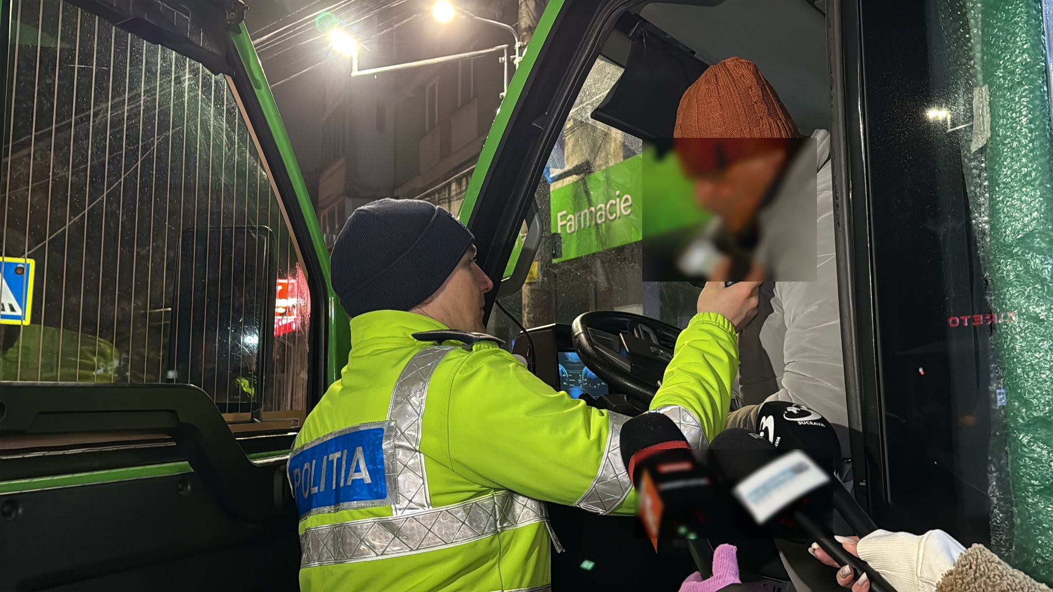 Tânăr din Botoșani prins băut la volanul unei autoutilitare