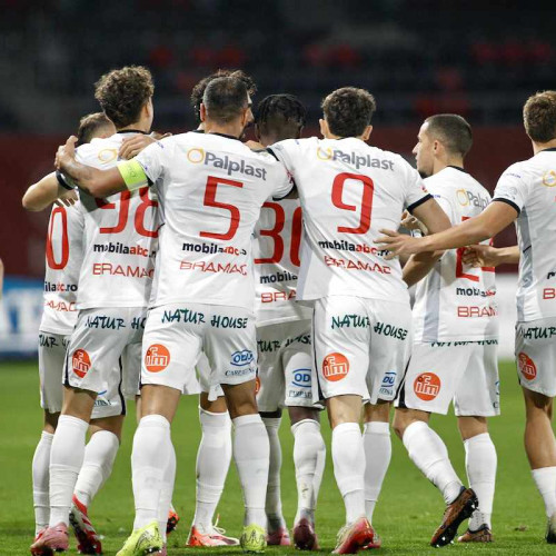 Dennis Politic pe cale de a ajunge la Hermannstadt pentru a debuta contra CFR Cluj