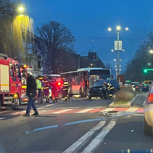 Accident pe ruta Big-Viișoara: un tânăr rănit în coliziune