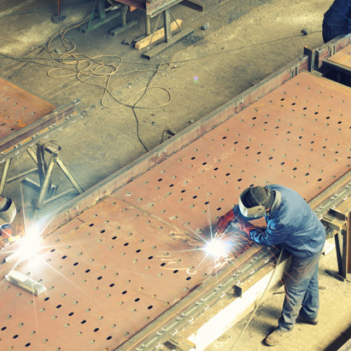 România, printre statele cu creșteri în producția de servicii în UE