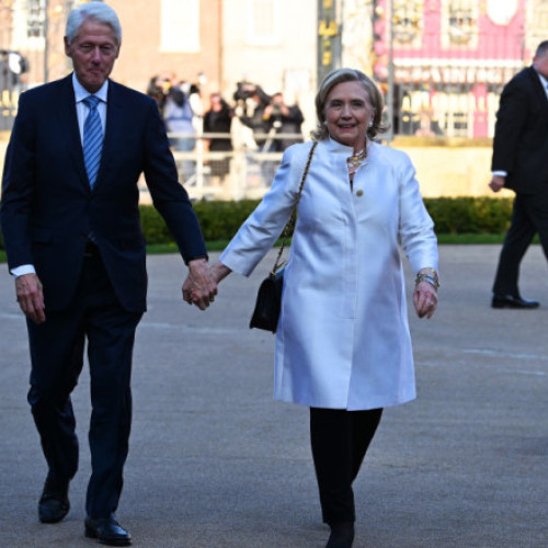 Bill și Hillary Clinton solicită audieri publice în cazul Epstein