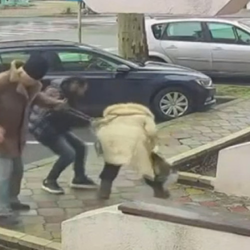 Tâlhărie în Cernavodă: Doi soți au fost jefuiți pe stradă