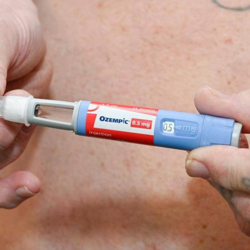 Medicii britanici avertizează despre riscurile injecțiilor Ozempic și Wegovy