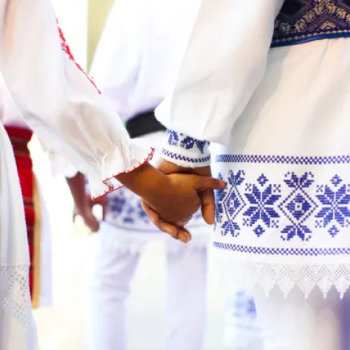 Cluj-Napoca găzduiește un eveniment cultural dedicat dragostei și dorului