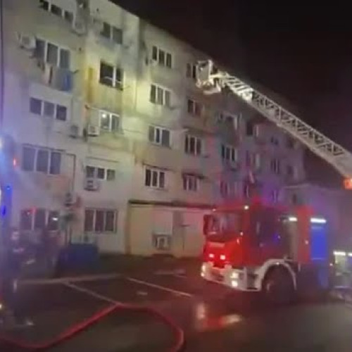 Incendiu devastator într-un apartament din Năvodari, o persoană decedată