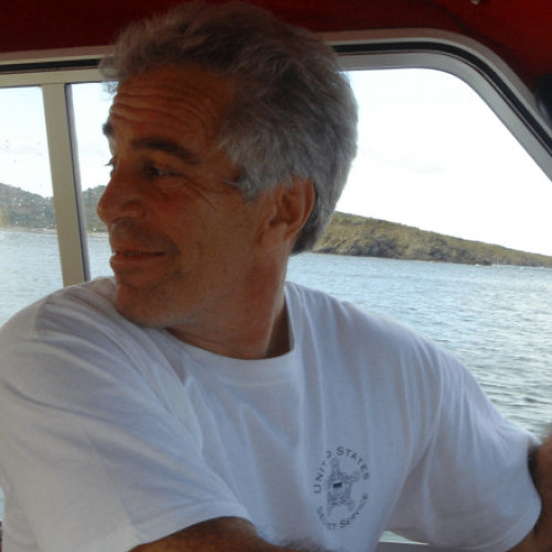 Noua publicare a documentelor Epstein provoacă o criză politică majoră în Marea Britanie