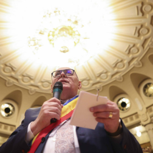 Premierul Bolojan și Emil Drăghici dezbat problemele administrației locale