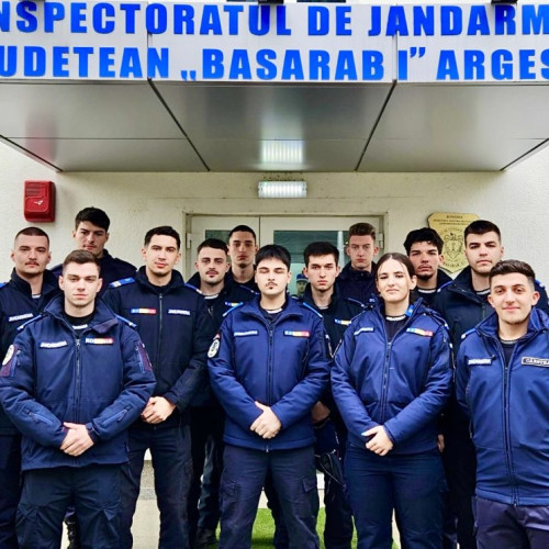 Studenți de la Academia de Poliție, în stagiu la Jandarmerie Argeș