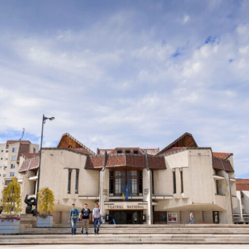 Protest la Teatrul Național din Tg. Mureș împotriva măsurilor Ministerului Culturii