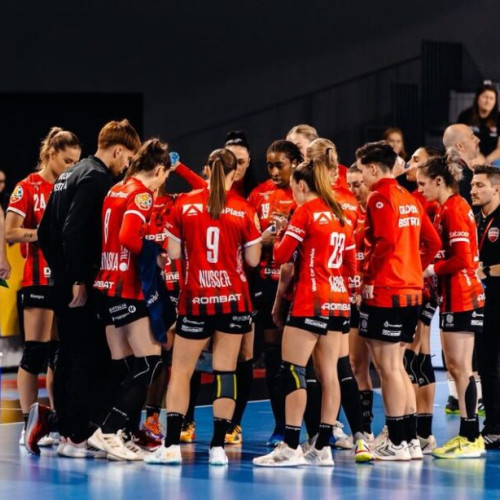 Gloria Bistrița și CSM Slatina se confruntă miercuri la TeraPlast Arena