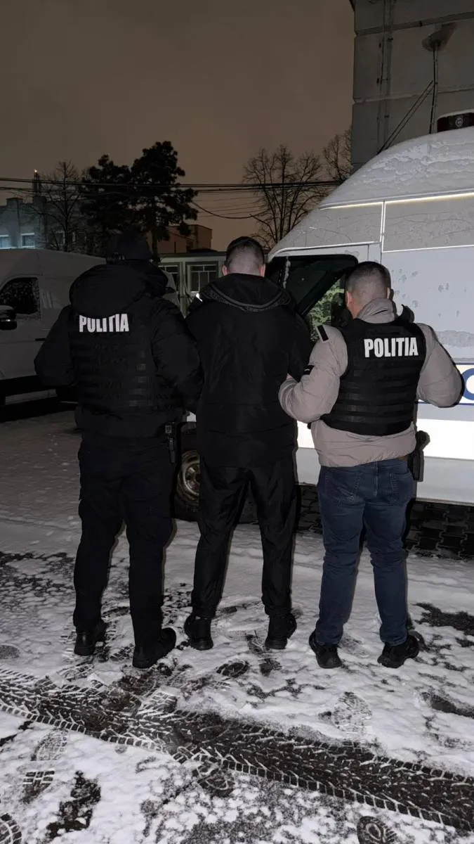 Poliția din Dolj îl arestează pe un tânăr căutat de autoritățile austriece