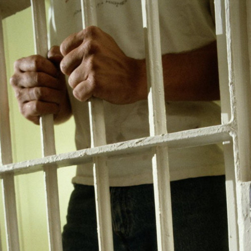 Bărbat de 34 de ani dus în penitenciar după un mandat de executare