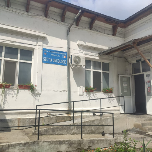 Mesaj emoționant de mulțumire pentru personalul de la Oncologie Târgu Jiu