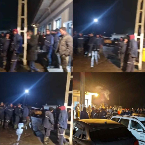 Minerii de la carierele Roșia și Pinoasa protestează din cauza bonurilor de masă