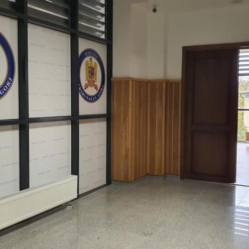 Bărbat condamnat pentru trafic de minori, extrădat din Marea Britanie