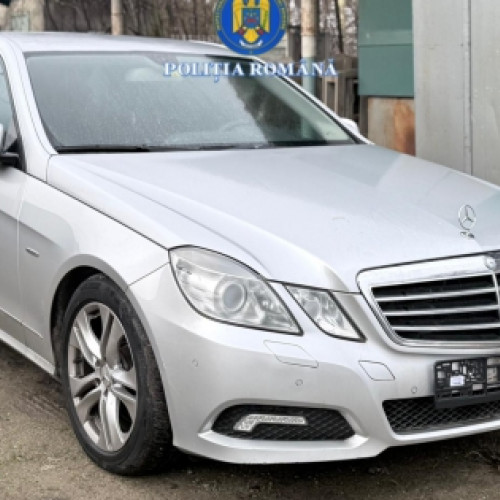 Mașină furată din Franța descoperită în Piatra-Neamț