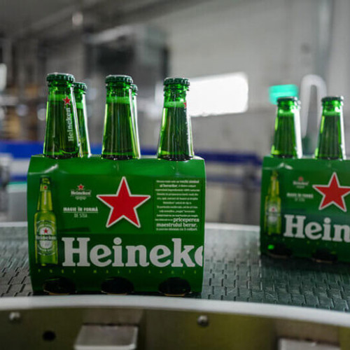 Heineken anunță reduceri de mii de locuri de muncă în următorii doi ani