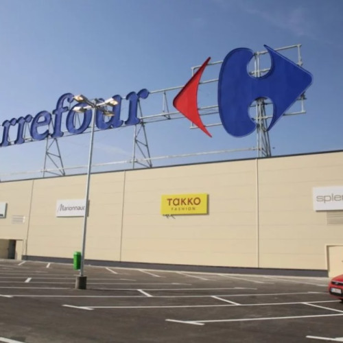 Carrefour vinde unitatea din România pentru 823 milioane euro