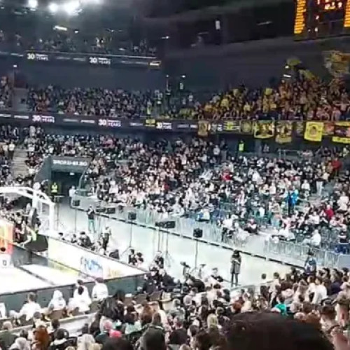 BTarena găzduiește un meci de baschet european incendiar