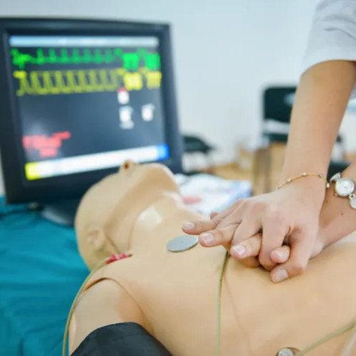 Cluj-Napoca găzduiește prima ediție a cursului Intensive Care Fundamentals