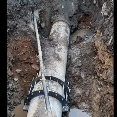 Remedierea avariei la conducta de apă potabilă din Baia Mare