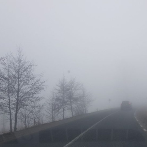 Vreme mai caldă și ninsori în zonele montane