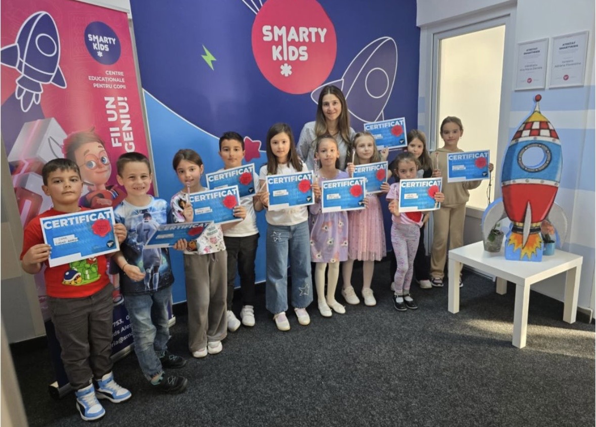 SmartyKids sărbătorește un an de activitate în Alexandria, aducând inovație în educație