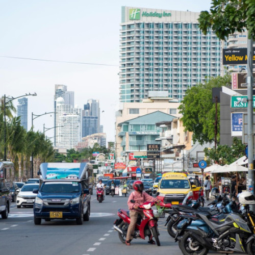 Quentin Griffiths, cofondator ASOS, a murit căzând de la balcon în Thailanda