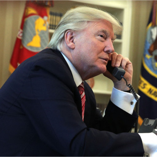 Bărbat cu vocea asemănătoare lui Trump critică decizia Curții Supreme