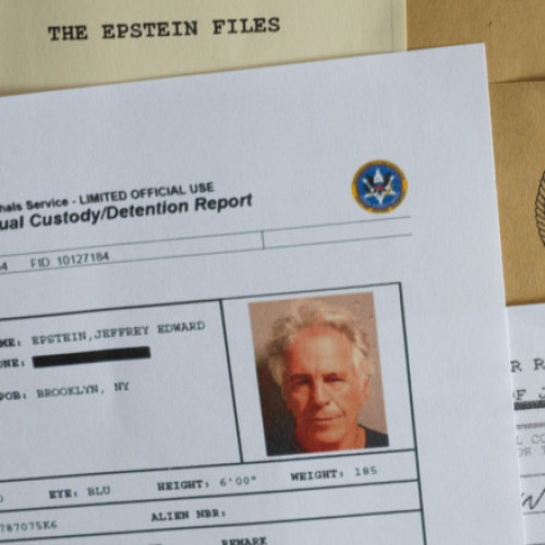 Întrebări și ambiguități în dosarele Epstein legate de Trump