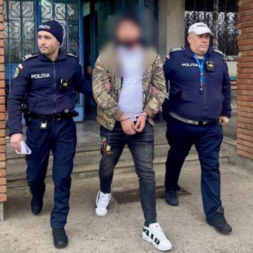 Pitești: Bărbat reținut pentru furt calificat și fraude financiare