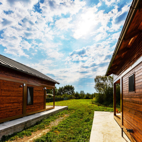 Locuințele din containere devin preferatele românilor în 2026