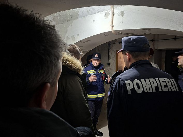 Exercițiu de adăpostire în Târgu Secuiesc, în urma unei alerte de atac aerian